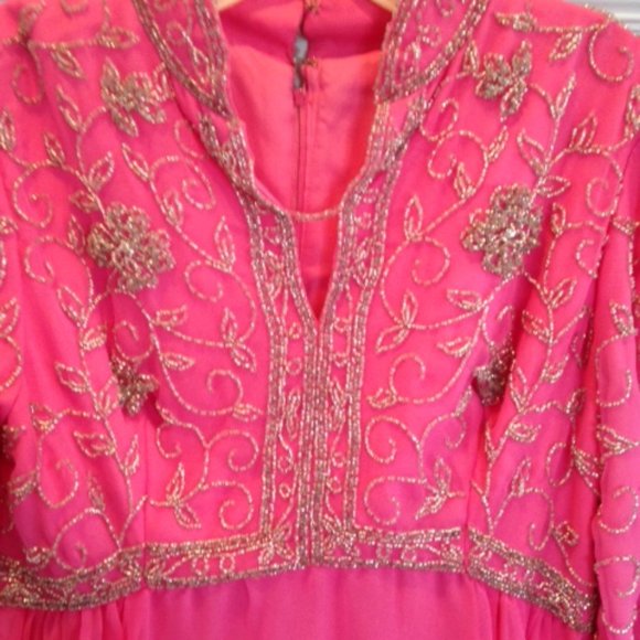 Mother of the Bride Gown. Hot Pink - Picture 2 of 7